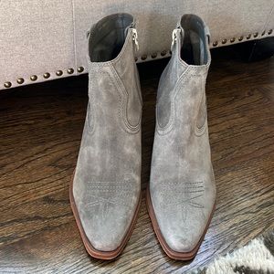 Dolce Vita Slima Booties